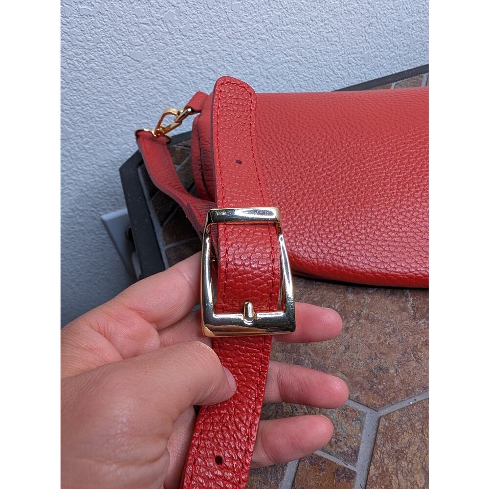 Viola Castellani Italy Red Leather Crossbody Fanny Pack Bag - Picture 4 of 6